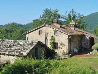 Rustico in vendita a montieri strada provinciale del pavone s.n.c.