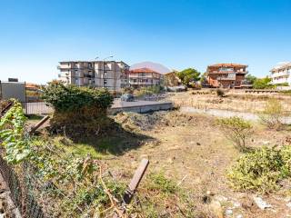 Terreno residenziale in vendita a misterbianco via dei lillà, 42