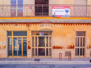 Casa indipendente in vendita ad acquaviva delle fonti via coriolano, 14