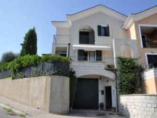 Villa all'asta a grottammare via promessi sposi, 24, 63066 grottammare ap, italia