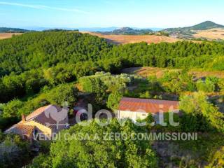 Casale in vendita a pienza podere littoria, 54