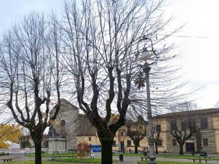 Ufficio in vendita a pistoia piazza san francesco