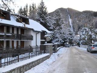 Appartamento in affitto a ponte di legno via fratelli calvi