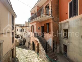 Casa indipendente in vendita a priverno via san giovanni, 34