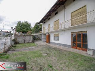 Casa indipendente in vendita a candia canavese via castiglione