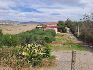 Terreno agricolo in vendita a caltanissetta strada provinciale sommatino caltanissetta