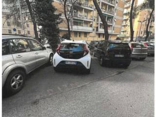 Garage in vendita a genova via luigi gherzi