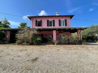 Villa in vendita a moscufo contrada villa sibi