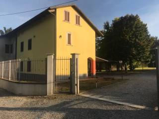 Villa in in affitto da privato a san carlo canavese località indritti fisca, 12