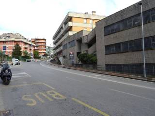 Garage in vendita a genova via francesco saverio mosso