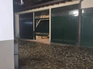 Garage in vendita a sesto san giovanni via domenico fiorani, 81