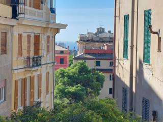 Appartamento in affitto a genova via accinelli, 1