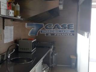 Pizzeria in vendita a pozzuoli via solfatara, 18