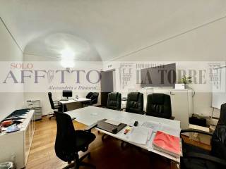 Ufficio in affitto ad alessandria corso roma