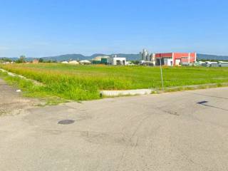 Terreno residenziale in vendita a trezzo sull'adda piazza italia