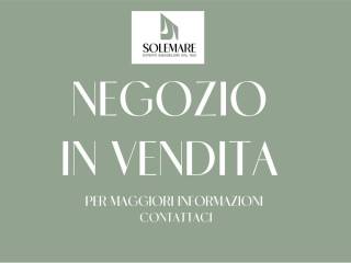 Negozio in vendita a cesenatico 