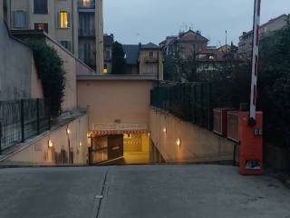 Garage in affitto a torino via le chiuse, 33a