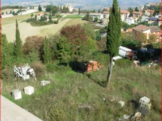 Terreno residenziale in vendita a cingoli via trentavisi