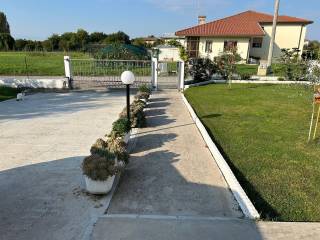 Villa in in vendita da privato a pordenone frazione villanova, 62