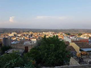 Appartamento in vendita a canicattini bagni via solferino