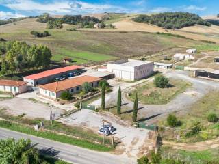 Capannone industriale in vendita a tarquinia strada provinciale tarquiniense