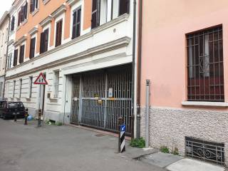 Posto auto in affitto a bologna via del riccio