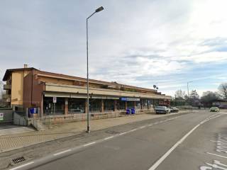 Garage in vendita a parma strada langhirano, 152