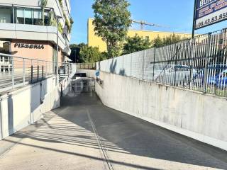 Garage in vendita a roma via domenico de dominicis, 8