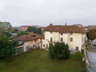 Casa indipendente in vendita a cervere piazza san sebastiano, 8