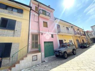 Casa indipendente in vendita a san potito ultra centro storico via melfi