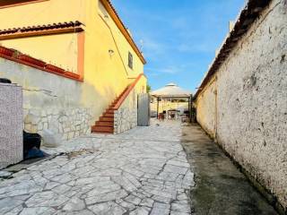 Appartamento in vendita a castel volturno via gaetano donizetti