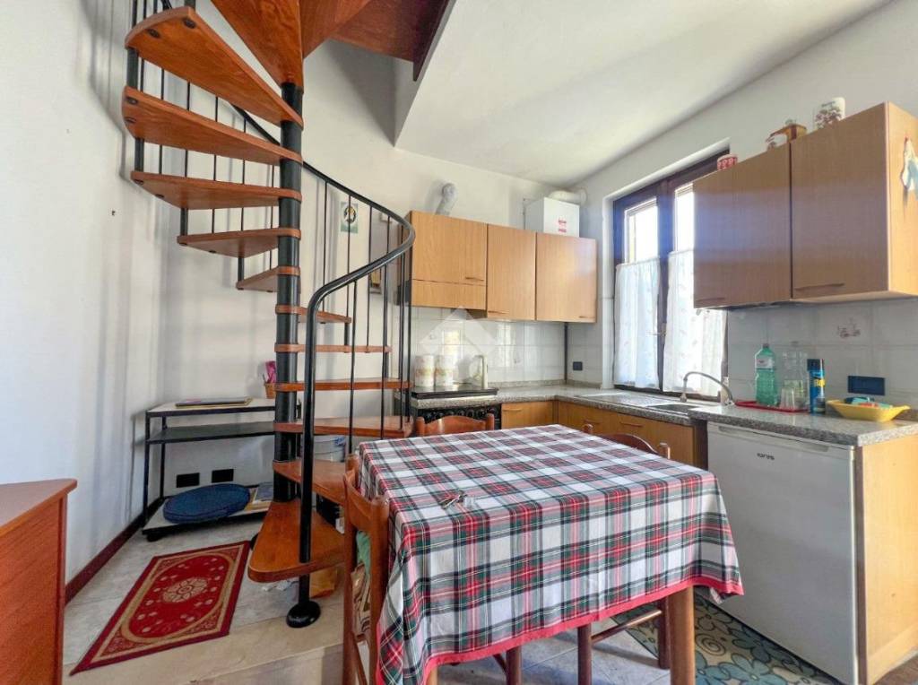 immagine annuncio 1 di 14