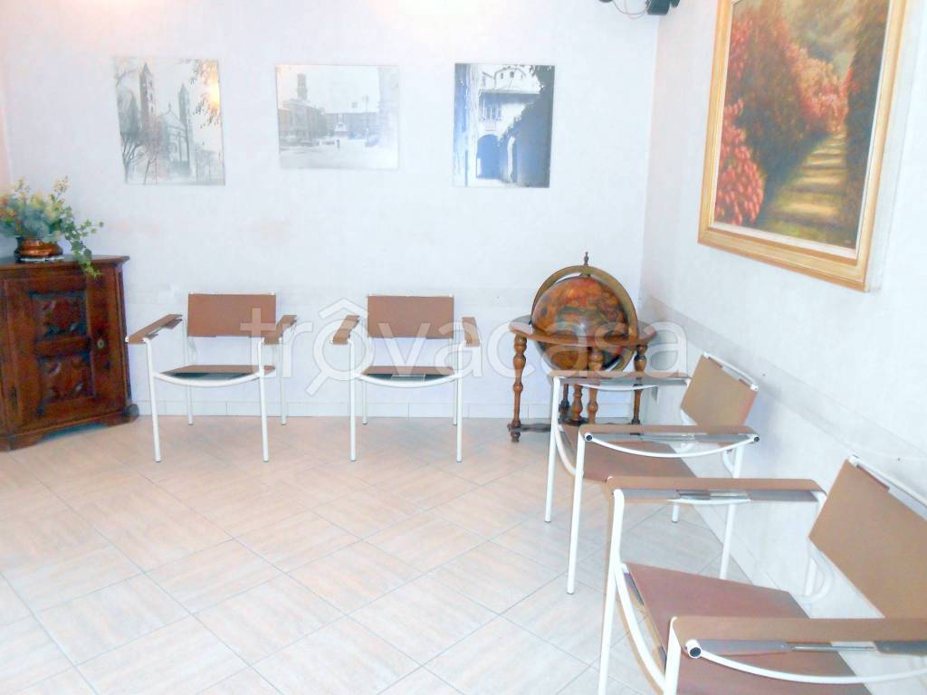 immagine annuncio 1 di 8