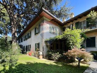 Casa indipendente in vendita a carate brianza via claudio cesana, 2