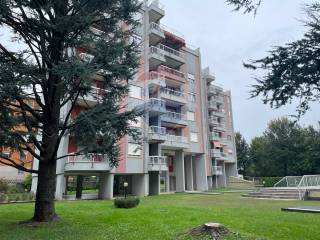 Appartamento in vendita a busto arsizio viale stelvio, 98