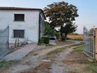 Casa indipendente in vendita a bovolone via cavazza