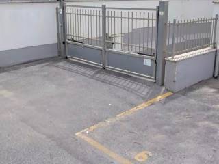 Garage in affitto ad ardea via foggia, 4