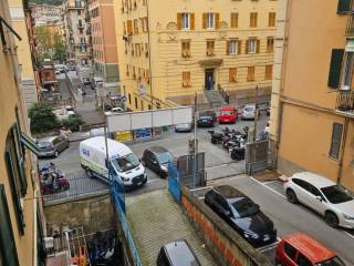 Appartamento in affitto a genova via ayroli, 27