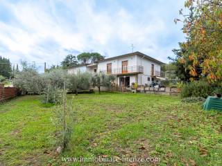 Villa bifamiliare in vendita a bagno a ripoli 