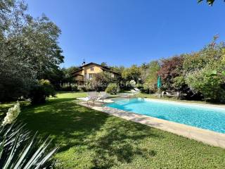 Villa in affitto a forte dei marmi 