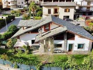 Villa in vendita a sarre località poinsod, 101