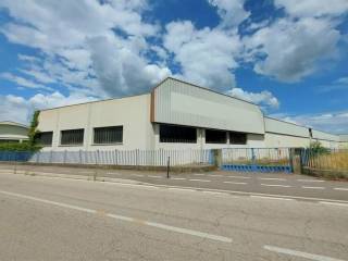 Capannone industriale in vendita a gaiarine 