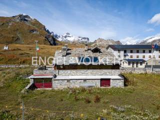 Villa in vendita a la thuile località colle del piccolo san bernardo