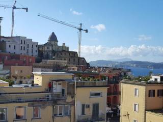 Appartamento in in affitto da privato a pozzuoli corso giuseppe garibaldi, 22