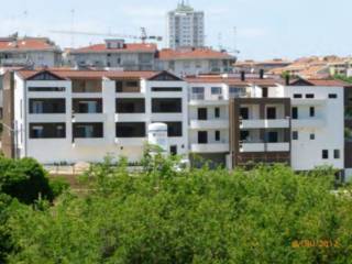 Magazzino all'asta a vasto via santa caterina da siena, 110