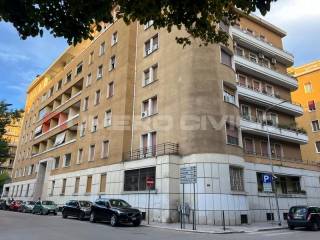 Appartamento in vendita a foggia piazza san francesco da assisi