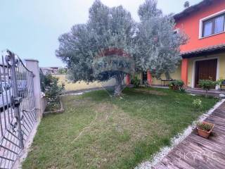 Villa a schiera in vendita a senorbì via verdi, 9