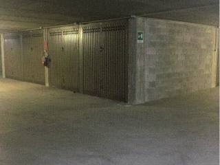 Garage in affitto a varese via monsignor alessandro proserpio