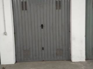 Garage in affitto a torino via perrero, 6a