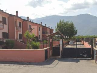 Villa a schiera in in vendita da privato a telese terme via san giovanni, 29